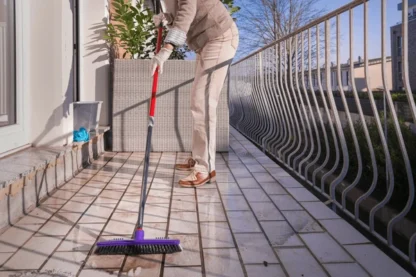 Balcony Cleaning - Image 2