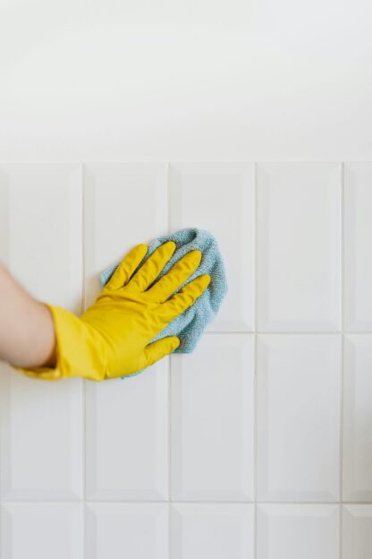 BATHROOM CLEANING - Image 7