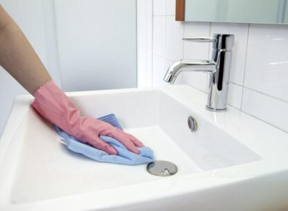 BATHROOM CLEANING - Image 4